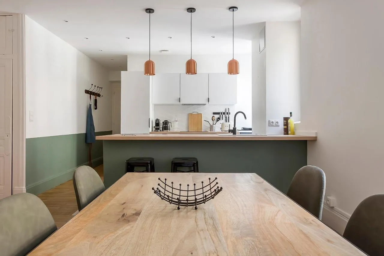 Hamac Suites - Le Quarantaine Lyon Apartment